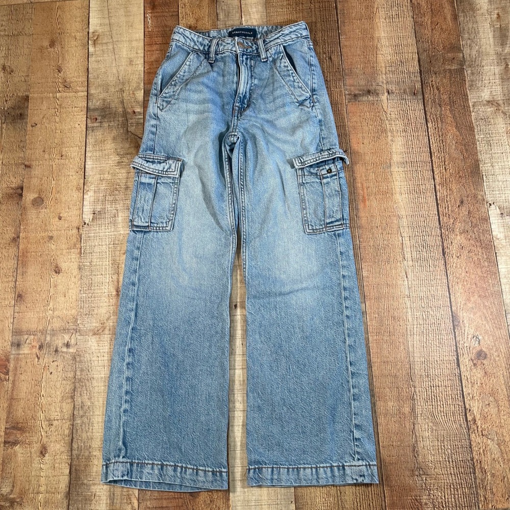 Aeropostale High Rise Wide Leg Cargo Jeans Womens Size 000 Light Wash Denim